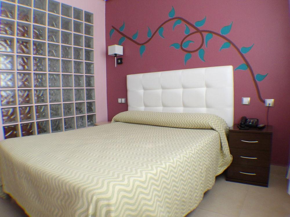 Hotel Artxanda Bilbao, Parking Gratuito En El Exterior Junto Al Hotel (Adults Only) Exteriör bild